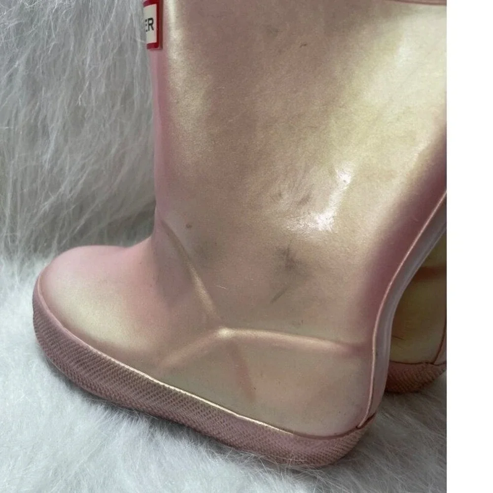 Hunter Kids First Classic Nebula Pink Iridescent Rain Boots Size‎ 6 Toddler